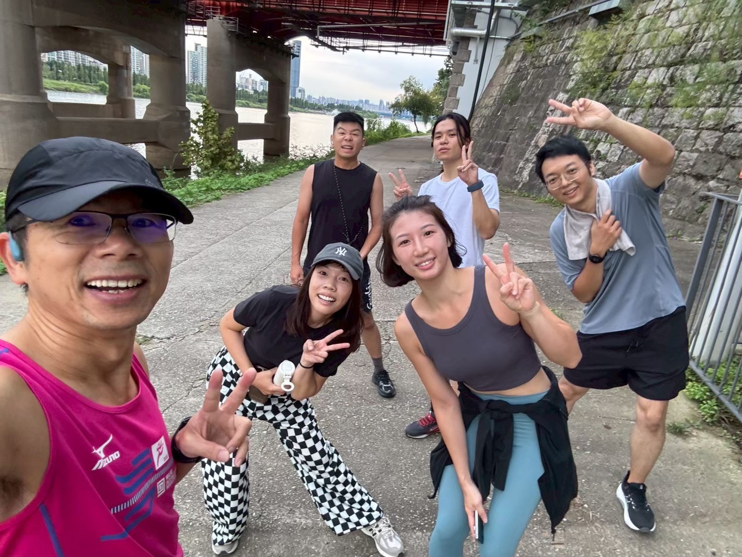 line_oa_chat_251114_114316_group_2 line_oa_chat_251114_114316_group_2